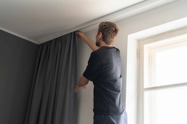 Services de dépannage rideau métallique et réparation volet roulant à Montévrain